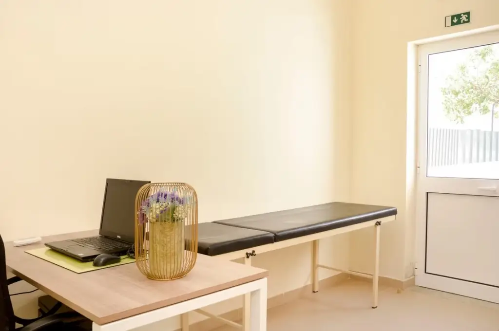 Recantos de Memórias Residência Geriátrica Gabinete Médico