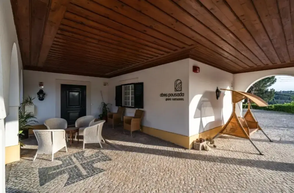 abes-pousada-para-seniores-exterior