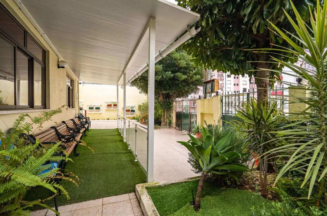 arca-residencia-dos-avozinhos-jardim