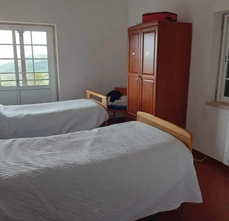 caminhos-abstratos-casa-de-repouso-quarto-duplo
