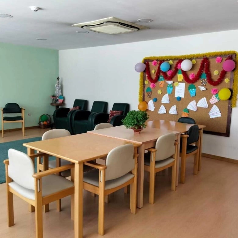 casa-da-avo-residencia-geriatrica-sala-de-estar