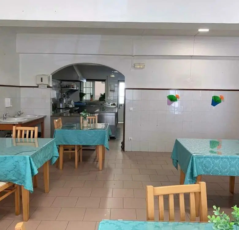 casa-de-repouso-de-santo-amaro-refeitorio-e-cozinha