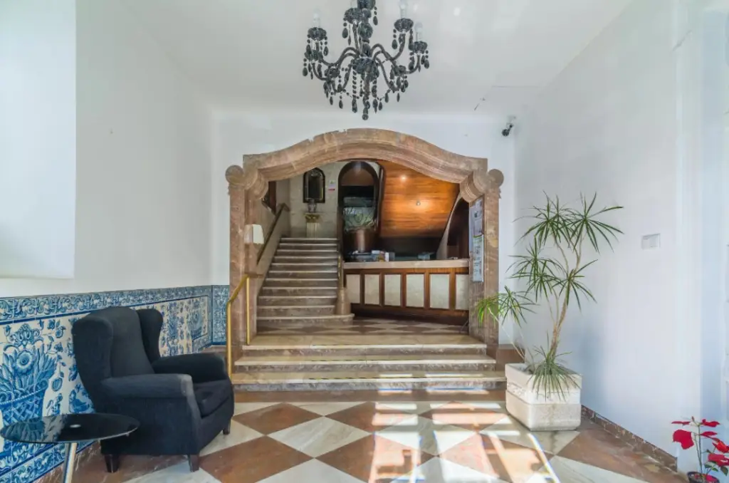 casa-de-repouso-farao-entrada-lar-faro-residencia-senior