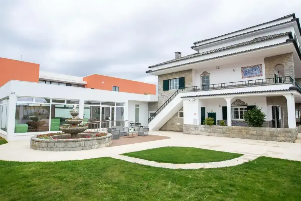 RESIDÊNCIA SÉNIOR VIVENDA DUAS IRMÃS