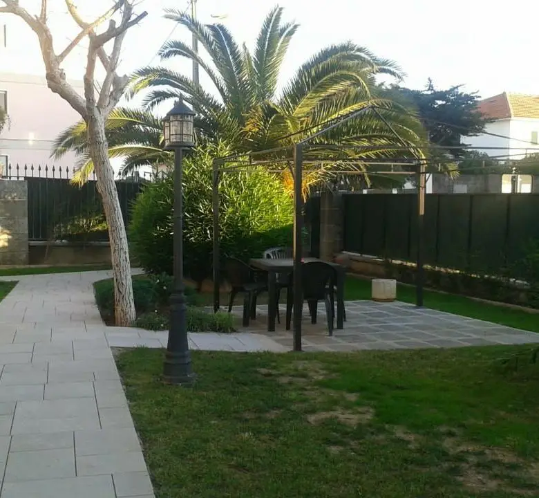 lar-de-idosos-os-girassois-jardim