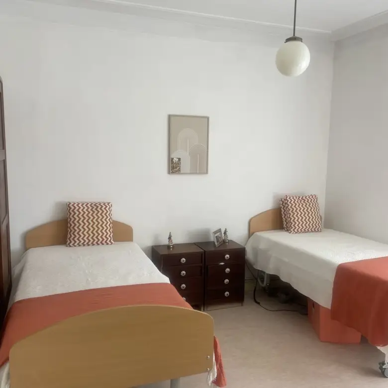 lar-de-terceira-idade-por-do-sol-quarto-duplo