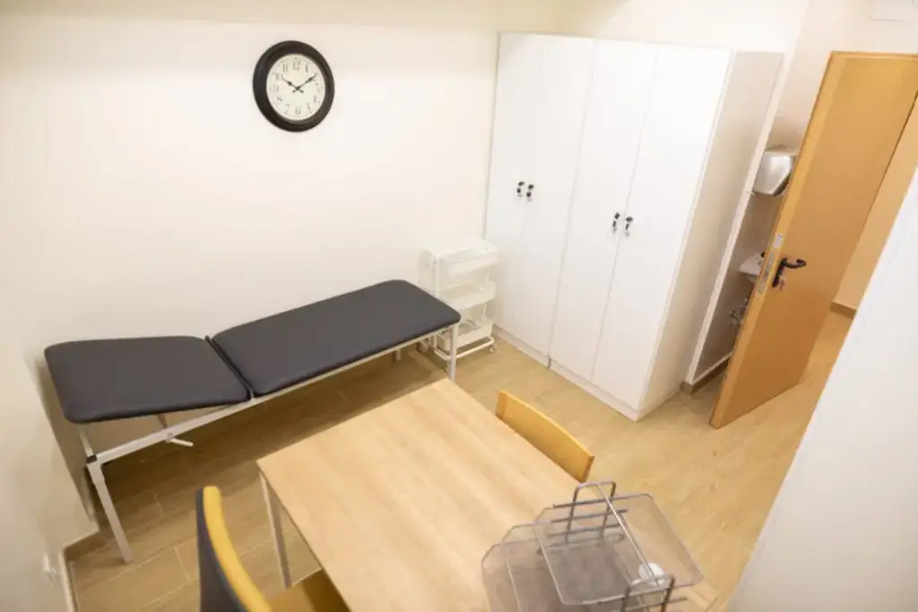 lar-esperanca-senior-residence-consultorio