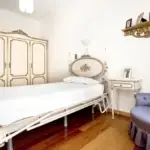 lar-estrelicia-rosa-quarto-individual