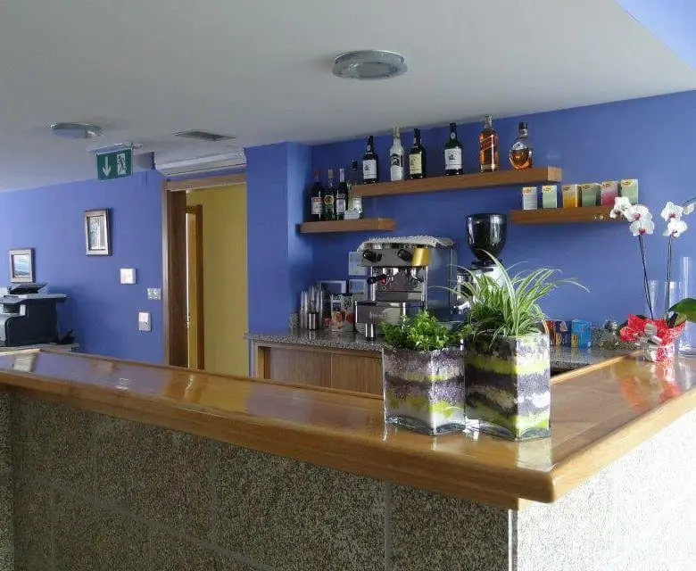 partilhar-amizade-casa-de-repouso-bar