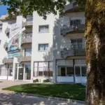 qualisenior-residencia-geriatrica-fachada