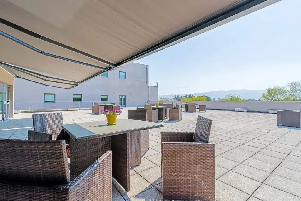 residencia-assistida-flavicordia-emeis-chaves-terraco