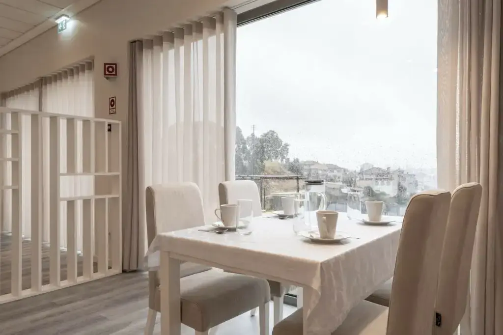 residencia-mar-senior-quinta-das-memorias-refeicao