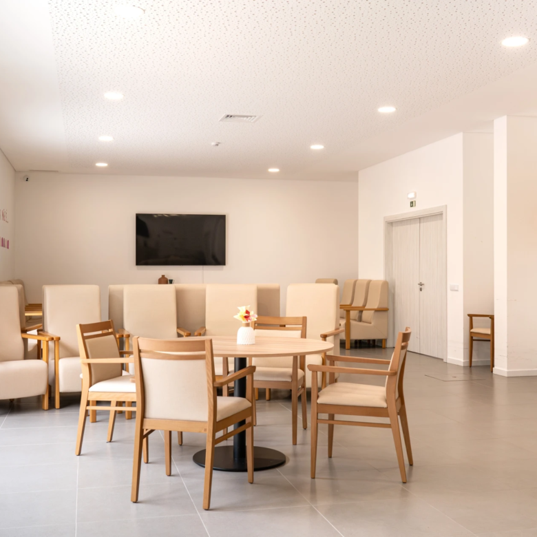 ser-marinha-grande-portugal-senior-marinha-grande-sala
