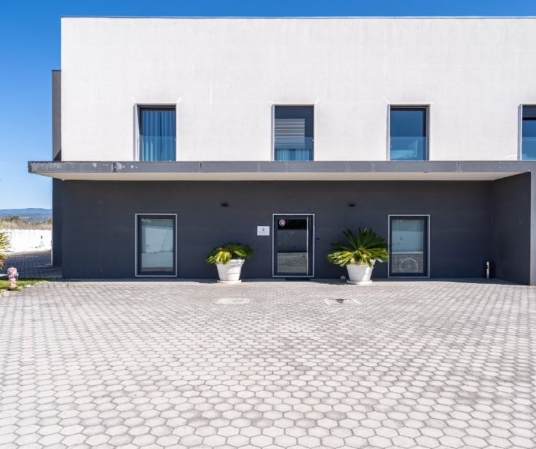 vita-residence-mirandela-lar-fachada