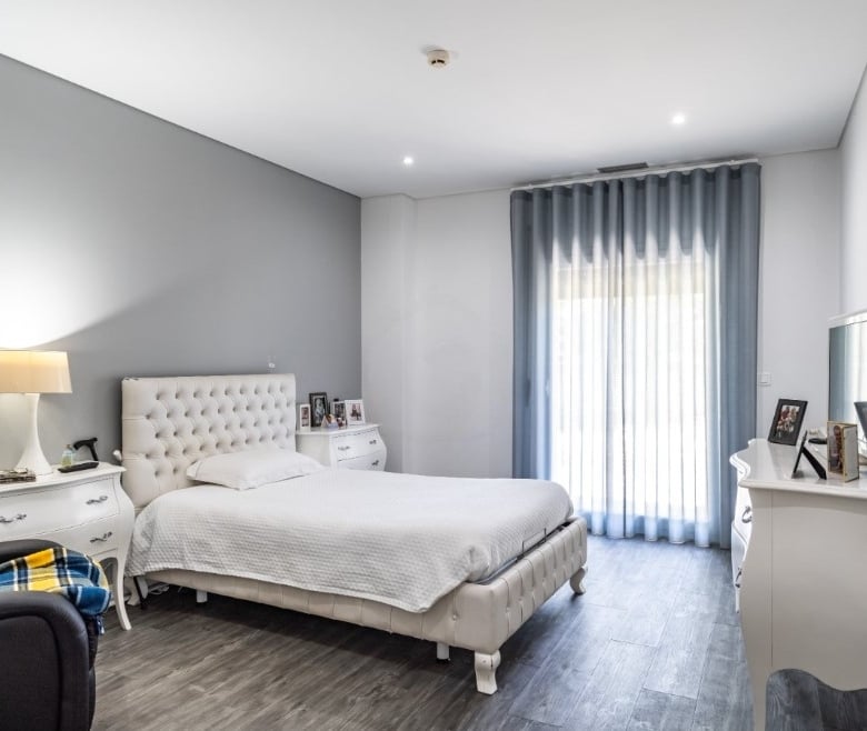 vita-residence-mirandela-lar-quarto