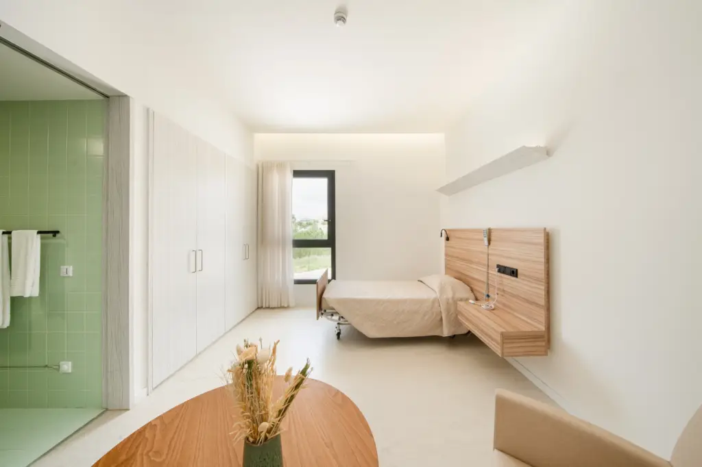 ser-coimbra-portugal-senior-coimbra-quarto-individual