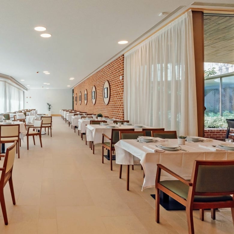 residencia-assistida-estuario-do-douro-emeis-gaia-porto-lar-restaurante