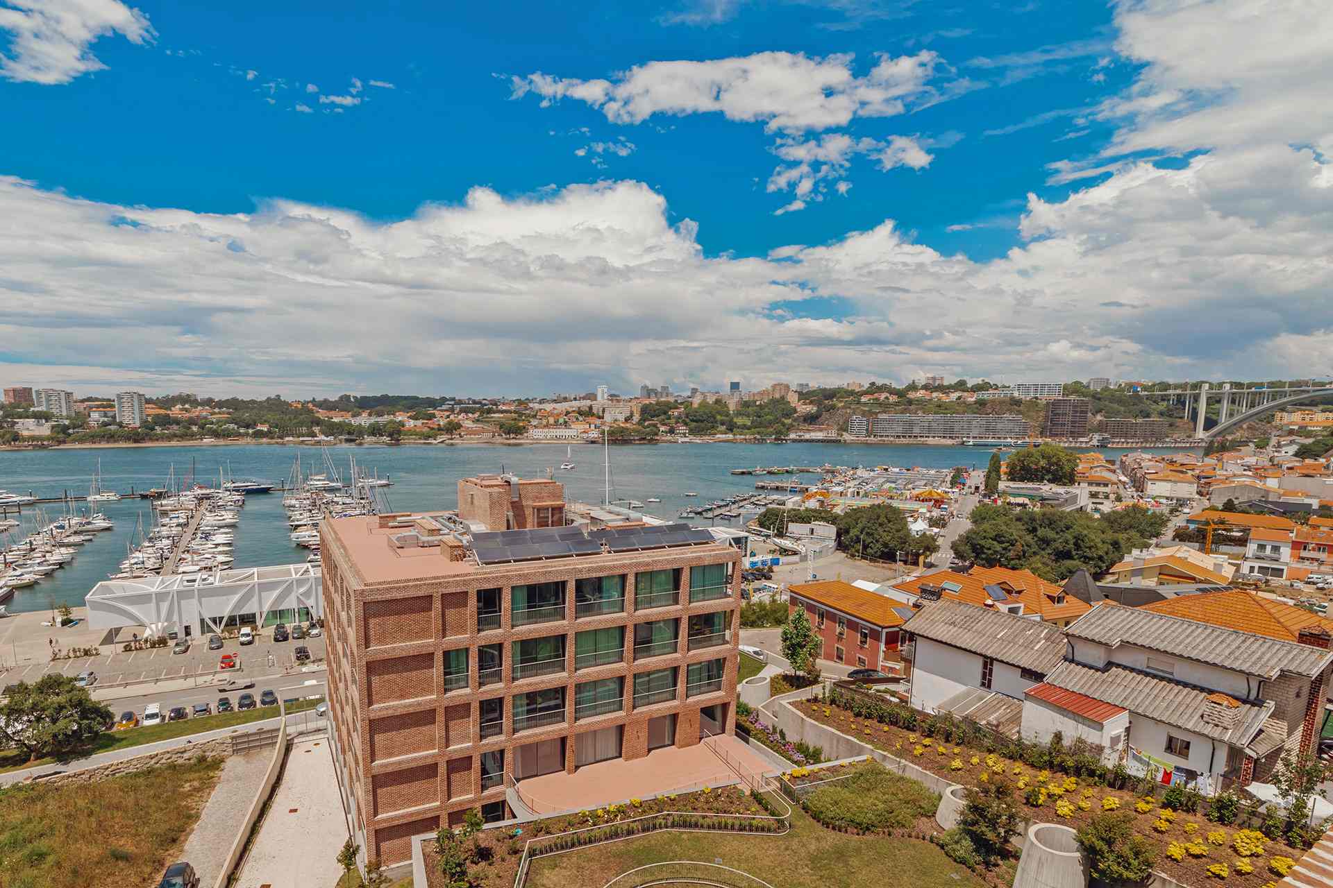 residencia-assistida-estuario-do-douro-emeis-gaia-porto-lar-vista-rio