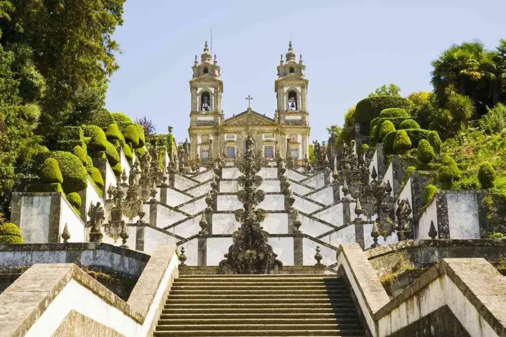 Guia Completo Melhores Lares de Idosos em Braga
