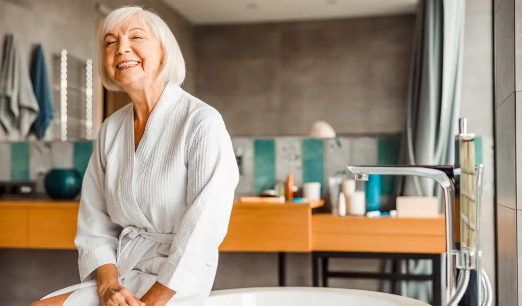 A Importância da Higiene no Cuidado de Idosos