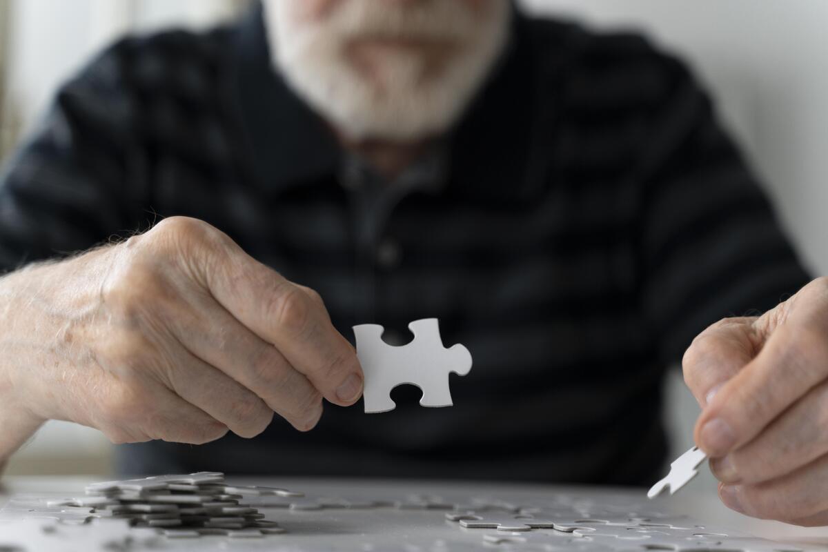 Deterioração Cognitiva Estratégias para Apoiar Idosos em Lares