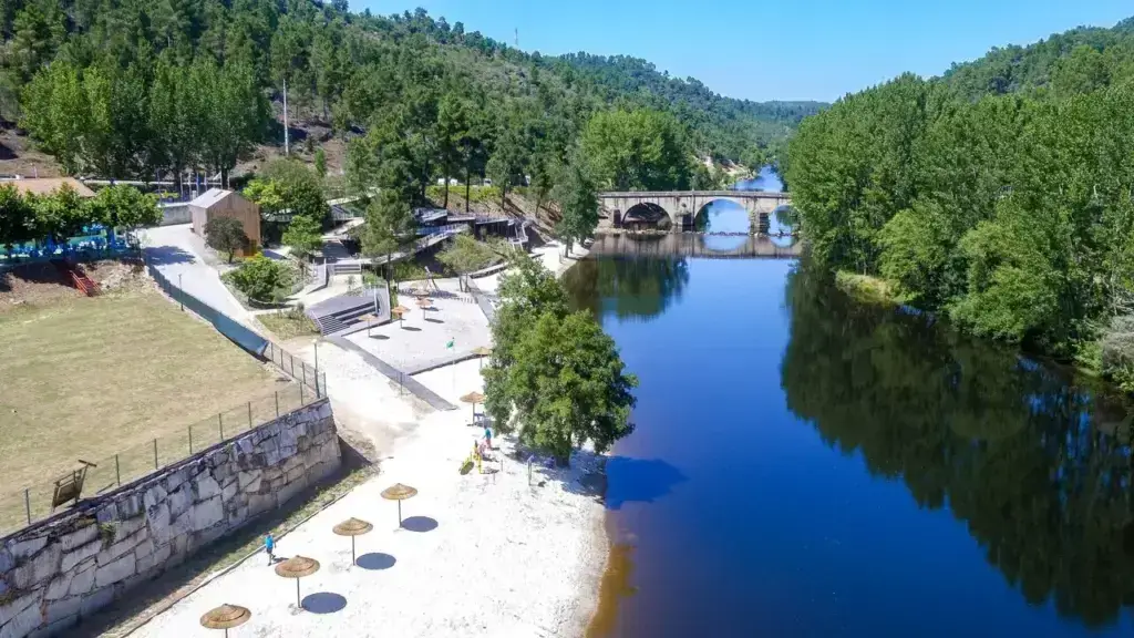 Guia Completo Melhores Lares de Idosos em Valpaços