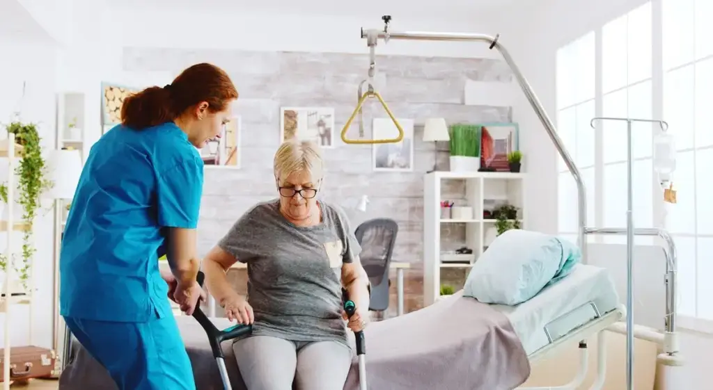 Cuidados Pós-Operatórios a Idosos Como os Cuidados ao Domicílio Podem Fazer a Diferença