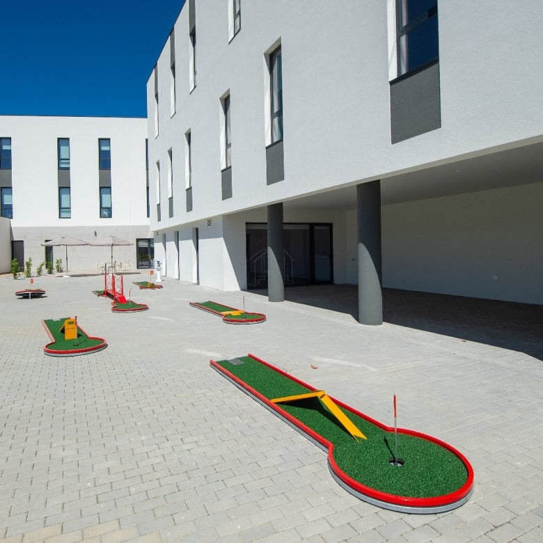 casa-saude-sao-mateus-residence-tondela-mini-golfe