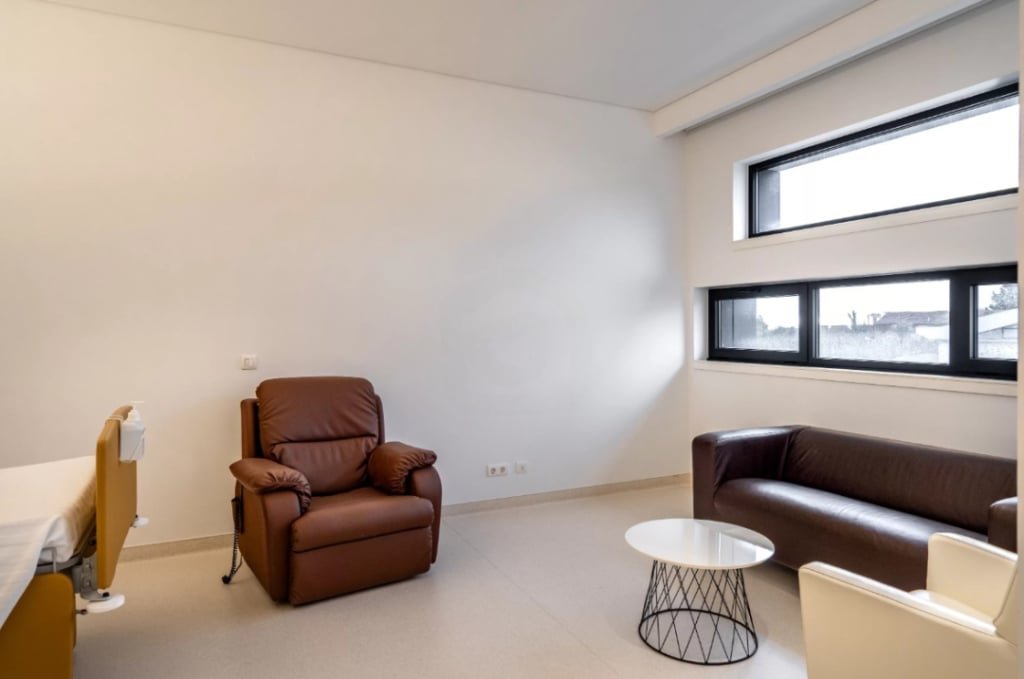 casa-de-saude-sao-mateus-viseu-lar-residencia-idosos-quarto-duplo