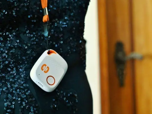 Teleassistência e o Idoso Segurança, Autonomia e Qualidade de Vida na Era Digital