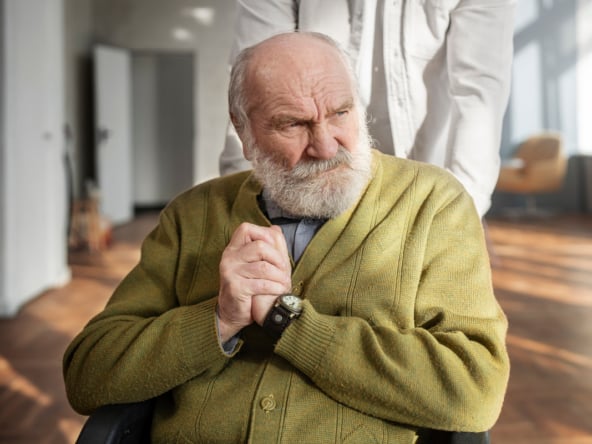 Resistência do Idoso aos Cuidados Causas, Impactos e Estratégias