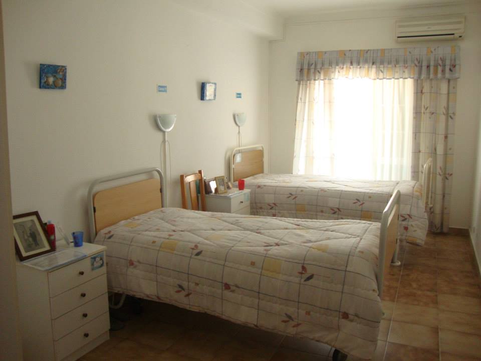 casa-de-repouso-rainha-dos-apostolos-quarto-duplo